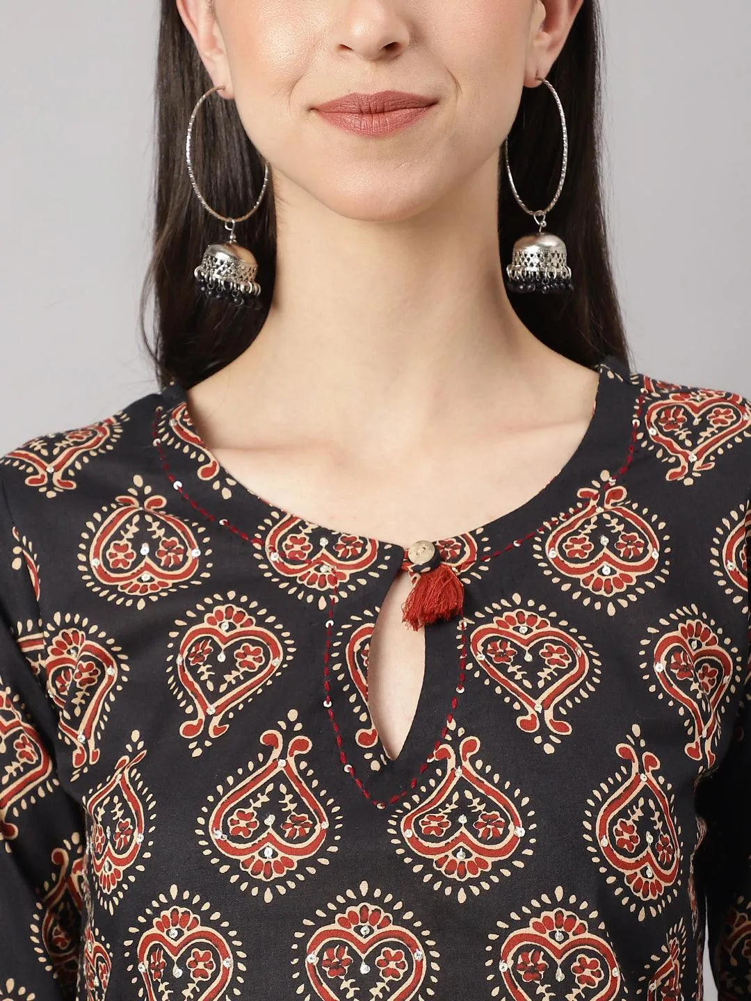 Black and Red Cotton Buti Printed Kurta with hem Cuffed pant set