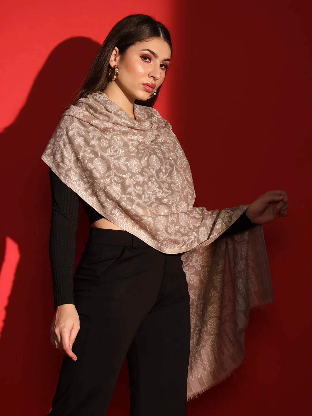 Kashmiri Embroidered Shawl for Women: Elegant Sozni embroidery Kashmiri Shawl Collection