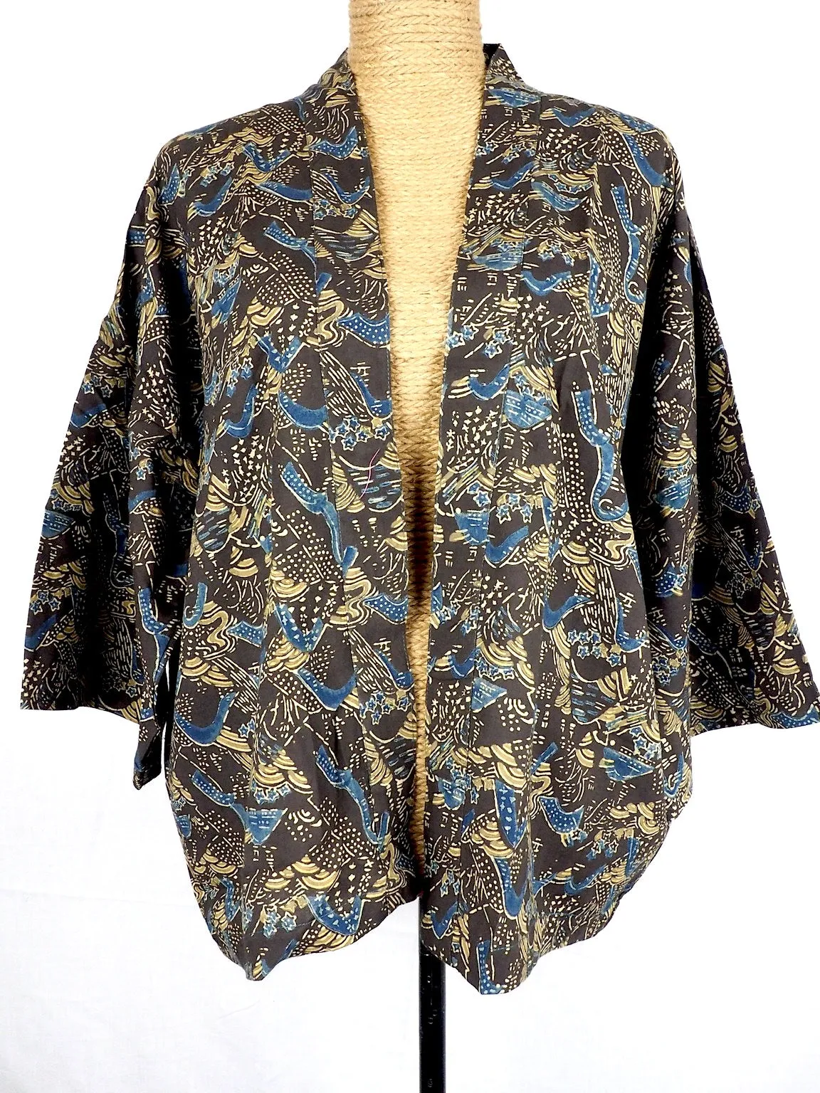 Opera Jacket 05