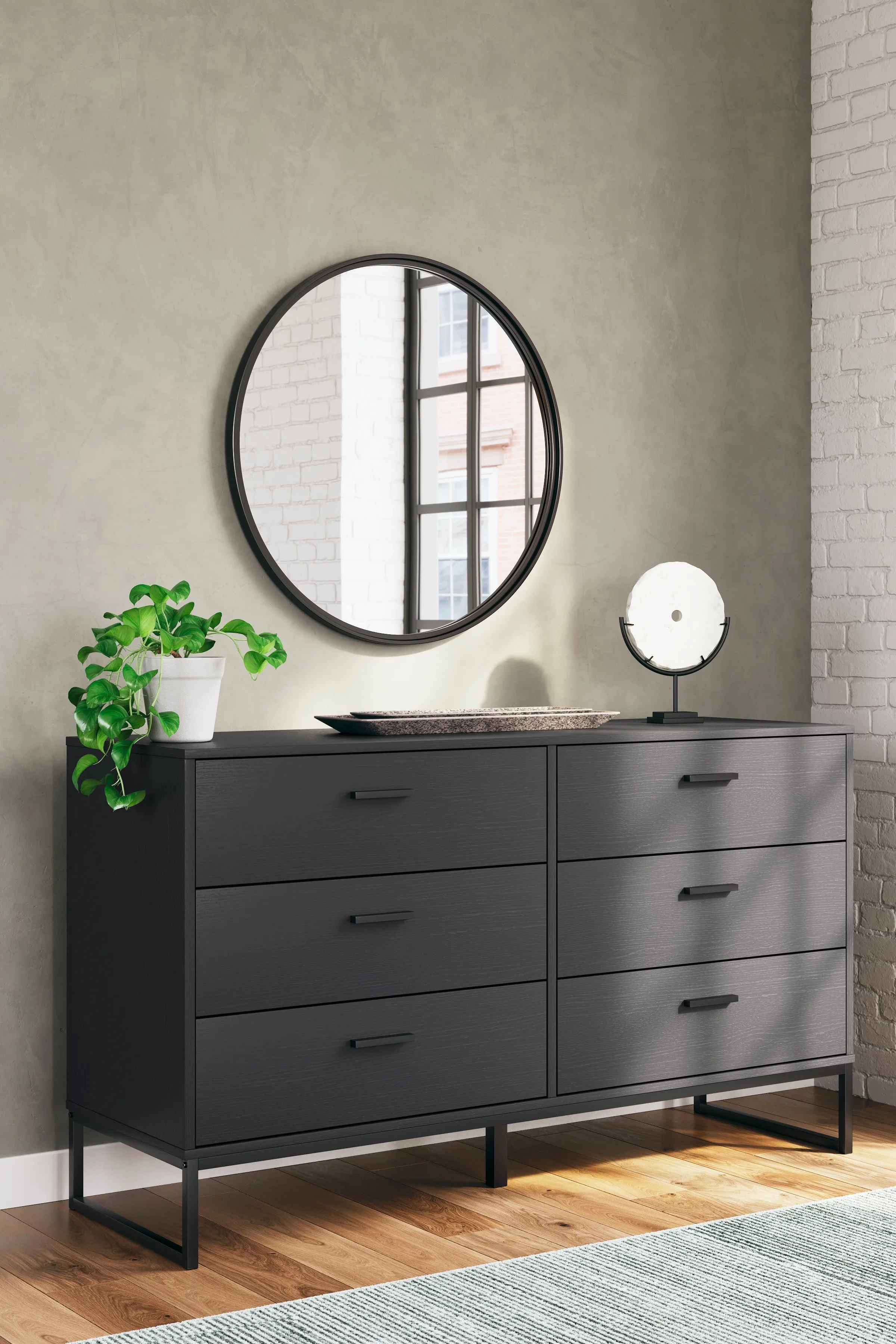 Socalle Queen Panel Headboard with Dresser and Chest in Black