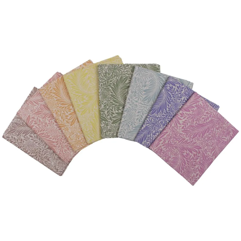 Tropical Oasis 8 Piece Cotton Fat Quarter Bundle